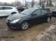 2012 Hyundai Sonata GLS z VIN 5NPEB4AC0CH439495, wystawiony jako Copart lot #89930005 z przebiegiem 203 282 mil mil oraz Czysty tytuł • Clean title. Historia ofert i sprzedaży dostępna na DreamBid. Obrazek 1.