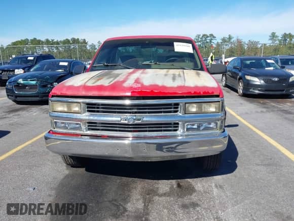1994 Chevrolet Silverado 1500 z VIN 1GBDC14K2RZ171078, wystawiony jako IAAI lot #43529380 z przebiegiem 252 000 mil mil oraz . Historia ofert i sprzedaży dostępna na DreamBid. Obrazek 6.