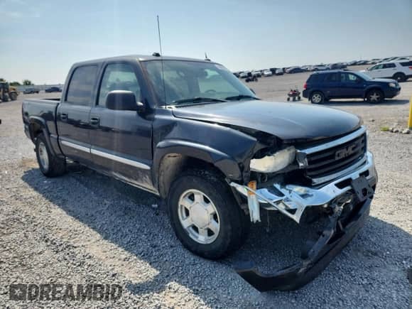 2005 GMC Sierra 1500 SLE z VIN 2GTEK13T951280718, wystawiony jako Copart lot #68005585 z przebiegiem 177 042 mil mil oraz Szkoda całkowita • Salvage title. Historia ofert i sprzedaży dostępna na DreamBid. Obrazek 4.