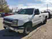 2005 Chevrolet Silverado 1500 z VIN 1GCEC14T95Z121233, wystawiony jako Copart lot #80187394 z przebiegiem 207 659 mil mil oraz Czysty tytuł • Clean title. Historia ofert i sprzedaży dostępna na DreamBid. Obrazek 1.
