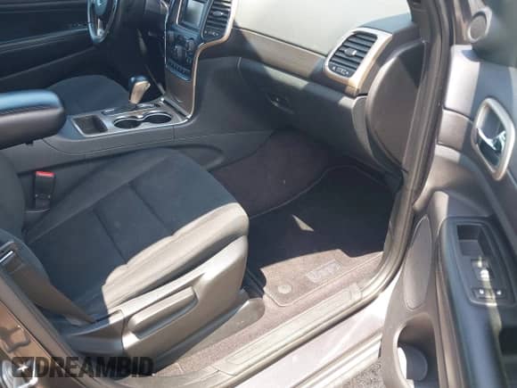 2016 Jeep Grand Cherokee Laredo with VIN 1C4RJEAG0GC455081, listed as a IAAI auction lot 42925348 with 217,102 mi miles and . Bid and sale history available at DreamBid. Image 5.