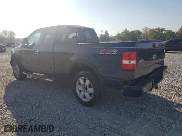 2006 Ford F-150 XLT with VIN 1FTPX14546NB16187, listed as a Copart auction lot 81932205 with 211,775 mi miles and Clean title. Bid and sale history available at DreamBid. Image 2.