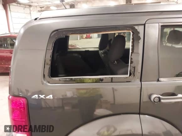 2011 Dodge Nitro SXT with VIN 1D4PU5GK4BW549310, listed as a IAAI auction lot 43170636 with 187,066 mi miles and . Bid and sale history available at DreamBid. Image 19.