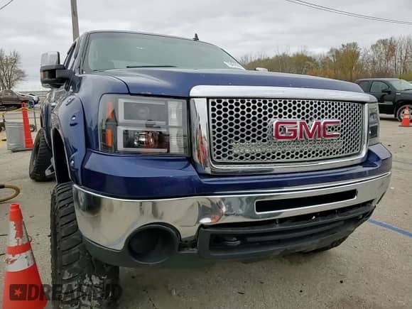2013 GMC Sierra 1500 SL z VIN 1GTR2UEAXDZ157157, wystawiony jako Copart lot #79476284 z przebiegiem 159 905 mil mil oraz Szkoda całkowita • Salvage title. Historia ofert i sprzedaży dostępna na DreamBid. Obrazek 14.