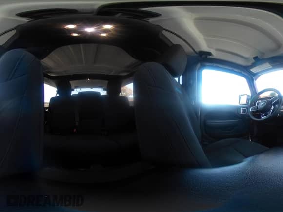 2023 Jeep Wrangler Rubicon с VIN 1C4JJXR64PW700323, выставлен на аукционе IAAI как лот 42407681 с пробегом 21 034 миль миль и . История ставок и продаж доступна на DreamBid. Изображение 18.