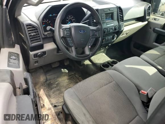 2016 Ford F-150 XLT z VIN 1FTEX1E82GFC14260, wystawiony jako Copart lot #81805935 z przebiegiem 121 922 mil mil oraz Szkoda całkowita • Salvage title. Historia ofert i sprzedaży dostępna na DreamBid. Obrazek 8.
