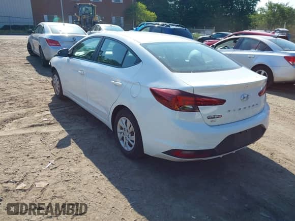 2019 Hyundai Elantra SE с VIN 5NPD74LF8KH462302, выставлен на аукционе IAAI как лот 42645421 с пробегом 85 554 миль миль и . История ставок и продаж доступна на DreamBid. Изображение 3.