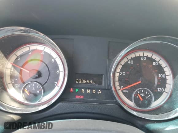 2013 Dodge Grand Caravan American Value with VIN 2C4RDGBG5DR516901, listed as a Copart auction lot 63338975 with 230,644 mi miles and Clean title. Bid and sale history available at DreamBid. Image 9.