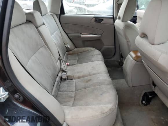 2010 Subaru Forester X с VIN JF2SH6ACXAH705941, выставлен на аукционе Copart как лот 63797135 с пробегом 151 167 миль миль и Списание • Salvage title. История ставок и продаж доступна на DreamBid. Изображение 11.