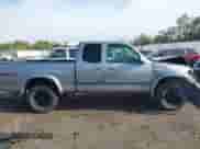 2005 Toyota Tundra SR5 с VIN 5TBBT441X5S458541, выставлен на аукционе IAAI как лот 43279502 с пробегом 176 590 миль миль и . История ставок и продаж доступна на DreamBid. Изображение 13.