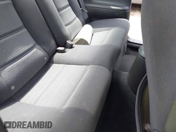 2004 Ford Mustang Standard с VIN 1FAFP404X4F100535, выставлен на аукционе IAAI как лот 42457701 с пробегом 114 589 миль миль и . История ставок и продаж доступна на DreamBid. Изображение 8.