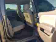 2015 GMC Sierra 1500 SLT z VIN 3GTU2VECXFG151220, wystawiony jako IAAI lot #43487605 z przebiegiem 128 617 mil mil oraz . Historia ofert i sprzedaży dostępna na DreamBid. Obrazek 8.