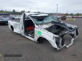 2016 Ford F-250 XL с VIN 1FTBF2A68GED00498, выставлен на аукционе IAAI как лот 40550532 с пробегом Не указан миль и . История ставок и продаж доступна на DreamBid. Изображение 1.