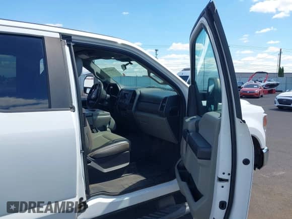 2020 Ford F-250 XL с VIN 1FT7X2BN1LEC29938, выставлен на аукционе IAAI как лот 42987011 с пробегом 173 104 миль миль и . История ставок и продаж доступна на DreamBid. Изображение 5.