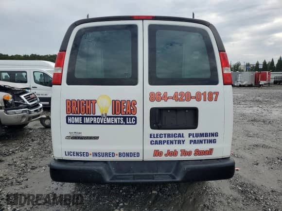 2020 Chevrolet Express Cargo with VIN 1GCWGAFG2L1263265, listed as a Copart auction lot 68160305 with 56,976 mi miles and Salvage title. Bid and sale history available at DreamBid. Image 6.