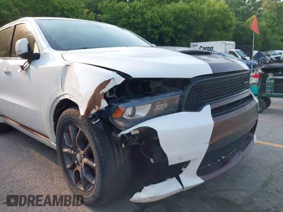 2018 Dodge Durango R/T with VIN 1C4SDJCT9JC443403, listed as a IAAI auction lot 42463528 with 180,332 mi miles and . Bid and sale history available at DreamBid. Image 6.