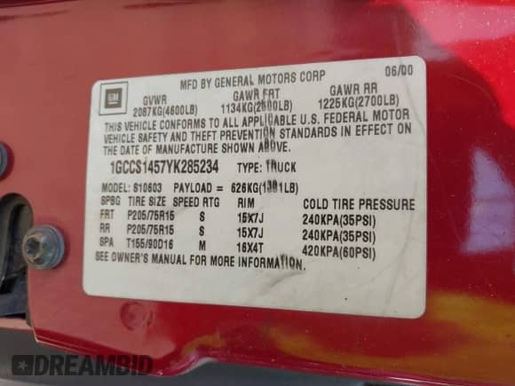2000 Chevrolet S-10 with VIN 1GCCS1457YK285234, listed as a IAAI auction lot 42155328 with 384,761 mi miles and . Bid and sale history available at DreamBid. Image 9.