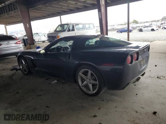 2011 Chevrolet Corvette 1LT with VIN 1G1YE2DW5B5106859, listed as a Copart auction lot 81966715 with 106,942 mi miles and Salvage title. Bid and sale history available at DreamBid. Image 2.