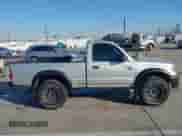 2004 Toyota Tacoma PreRunner z VIN 5TENM92N74Z315147, wystawiony jako IAAI lot #43494145 z przebiegiem 300 130 mil mil oraz . Historia ofert i sprzedaży dostępna na DreamBid. Obrazek 13.