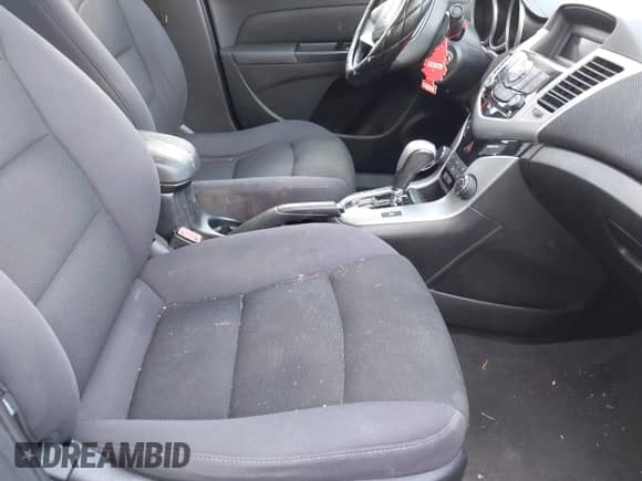 2013 Chevrolet Cruze 1LT with VIN 1G1PC5SB2D7131387, listed as a IAAI auction lot 43321736 with 185,716 mi miles and . Bid and sale history available at DreamBid. Image 5.