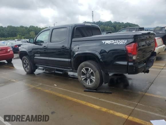 2019 Toyota Tacoma SR with VIN 5TFCZ5AN4KX200707, listed as a Copart auction lot 70346145 with 31,839 mi miles and Non repairable. Bid and sale history available at DreamBid. Image 2.