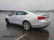 2018 Chevrolet Impala Premier z VIN 2G1125S35J9150253, wystawiony jako Copart lot #82458955 z przebiegiem 111 064 mil mil oraz Szkoda całkowita • Salvage title. Historia ofert i sprzedaży dostępna na DreamBid. Obrazek 2.