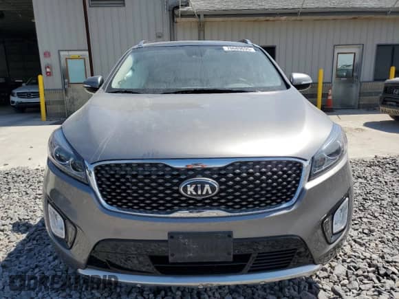 2018 Kia Sorento SX z VIN 5XYPKDA5XJG377862, wystawiony jako Copart lot #70689695 z przebiegiem 79 557 mil mil oraz Szkoda całkowita • Salvage title. Historia ofert i sprzedaży dostępna na DreamBid. Obrazek 5.
