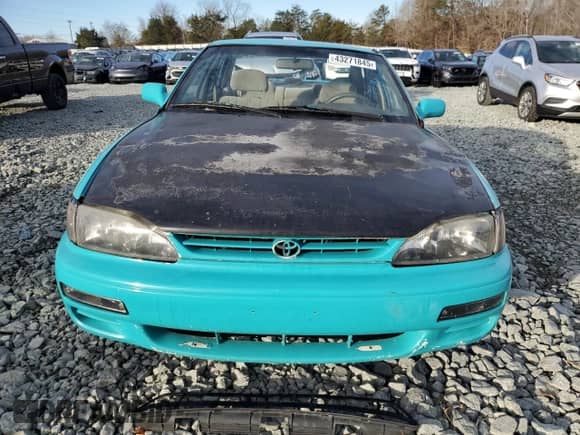 1995 Toyota Camry DX z VIN 4T1SK11E7SU597237, wystawiony jako Copart lot #43271845 z przebiegiem 237 581 mil mil oraz Szkoda całkowita • Salvage title. Historia ofert i sprzedaży dostępna na DreamBid. Obrazek 5.