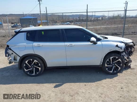 2022 Mitsubishi Outlander SE с VIN JA4J4UA80NZ033078, выставлен на аукционе IAAI как лот 41773711 с пробегом 52 428 миль миль и . История ставок и продаж доступна на DreamBid. Изображение 13.