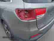 2017 Kia Sorento EX with VIN 5XYPH4A57HG319961, listed as a IAAI auction lot 43203878 with 160,096 mi miles and . Bid and sale history available at DreamBid. Image 17.