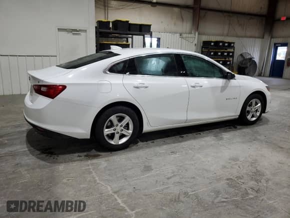 2023 Chevrolet Malibu LT z VIN 1G1ZD5ST7PF177984, wystawiony jako Copart lot #82151245 z przebiegiem Nie podano mil oraz Szkoda całkowita • Salvage title. Historia ofert i sprzedaży dostępna na DreamBid. Obrazek 3.