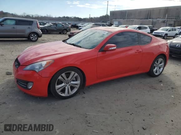 2010 Hyundai Genesis Coupe z VIN KMHHU6KH5AU019372, wystawiony jako Copart lot #82832154 z przebiegiem 108 628 mil mil oraz Szkoda całkowita • Salvage title. Historia ofert i sprzedaży dostępna na DreamBid. Obrazek 1.