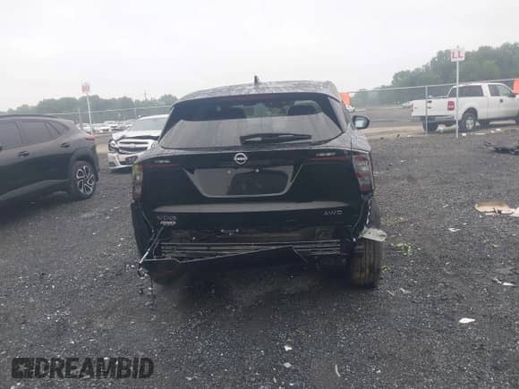 2025 Nissan Kicks SV with VIN 3N8AP6CBXSL345112, listed as a IAAI auction lot 42506534 with 490 mi miles and . Bid and sale history available at DreamBid. Image 17.