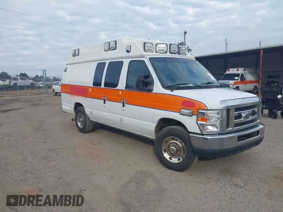 2012 Ford Econoline Cargo Commercial with VIN 1FDSS3EL1CDB10281, listed as a IAAI auction lot 41410176 with 590,744 mi miles and . Bid and sale history available at DreamBid. Image 1.