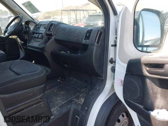 2020 Ram ProMaster Cargo с VIN 3C6URVJG9LE114730, выставлен на аукционе IAAI как лот 42562769 с пробегом 343 727 миль миль и . История ставок и продаж доступна на DreamBid. Изображение 5.