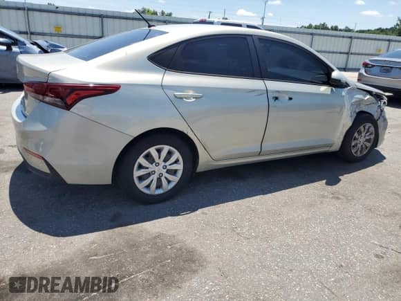 2018 Hyundai Accent SE with VIN 3KPC24A38JE013675, listed as a Copart auction lot 61670155 with 144,397 mi miles and Salvage title. Bid and sale history available at DreamBid. Image 3.