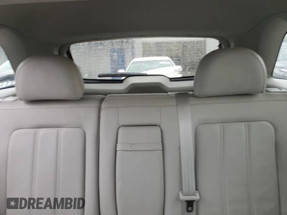 2009 Saturn VUE XE z VIN 3GSCL33P89S518737, wystawiony jako Copart lot #78515594 z przebiegiem 74 690 mil mil oraz Czysty tytuł • Clean title. Historia ofert i sprzedaży dostępna na DreamBid. Obrazek 10.