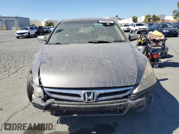 2006 Honda Accord EX-L with VIN JHMCM56896C009684, listed as a Copart auction lot 81480695 with 285,277 mi miles and Salvage title. Bid and sale history available at DreamBid. Image 5.