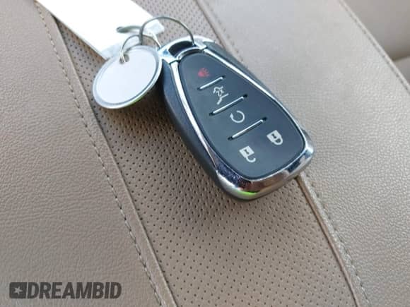 2023 Chevrolet Traverse Premier with VIN 1GNEVKKW0PJ240312, listed as a IAAI auction lot 42684137 with 25,221 mi miles and . Bid and sale history available at DreamBid. Image 11.