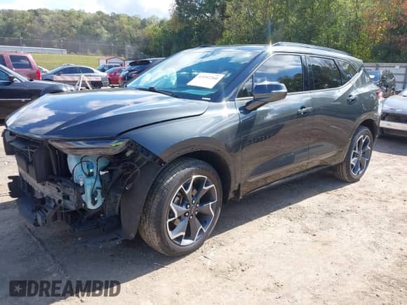 2019 Chevrolet Blazer RS z VIN 3GNKBERS7KS691745, wystawiony jako IAAI lot #43392260 z przebiegiem 86 495 mil mil oraz . Historia ofert i sprzedaży dostępna na DreamBid. Obrazek 2.