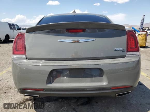 2019 Chrysler 300 S с VIN 2C3CCABG2KH686078, выставлен на аукционе Copart как лот 59743465 с пробегом 47 123 миль миль и Списание • Salvage title. История ставок и продаж доступна на DreamBid. Изображение 6.