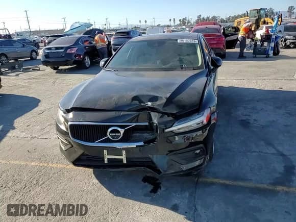 2019 Volvo S60 Momentum с VIN 7JR102FK7KG001716, выставлен на аукционе Copart как лот 86107015 с пробегом 57 630 миль миль и Списание • Salvage title. История ставок и продаж доступна на DreamBid. Изображение 13.