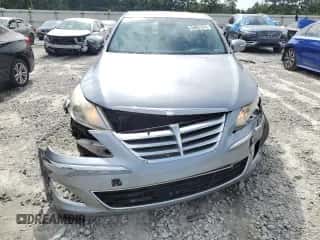 2014 Hyundai Genesis 3.8L z VIN KMHGC4DD2EU260700, wystawiony jako Copart lot #64601574 z przebiegiem 185 847 mil mil oraz Szkoda całkowita • Salvage title. Historia ofert i sprzedaży dostępna na DreamBid. Obrazek 5.