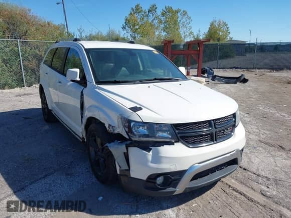 2019 Dodge Journey Crossroad with VIN 3C4PDCGG9KT857883, listed as a IAAI auction lot 43429681 with 125,924 mi miles and . Bid and sale history available at DreamBid. Image 1.
