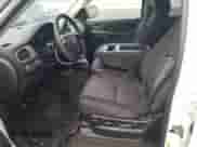 2012 Chevrolet Tahoe Commercial с VIN 1GNSK4E05CR305231, выставлен на аукционе Copart как лот 50740475 с пробегом 224 013 миль миль и Списание • Salvage title. История ставок и продаж доступна на DreamBid. Изображение 7.