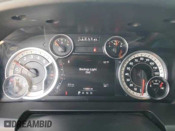 2016 Ram 1500 Outdoorsman z VIN 1C6RR7TM5GS419231, wystawiony jako Copart lot #56015715 z przebiegiem 110 969 mil mil oraz Szkoda całkowita • Salvage title. Historia ofert i sprzedaży dostępna na DreamBid. Obrazek 9.