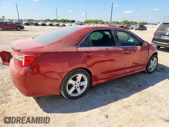 2014 Toyota Camry SE с VIN 4T1BF1FKXEU863633, выставлен на аукционе Copart как лот 86088125 с пробегом 198 279 миль миль и Списание • Salvage title. История ставок и продаж доступна на DreamBid. Изображение 3.