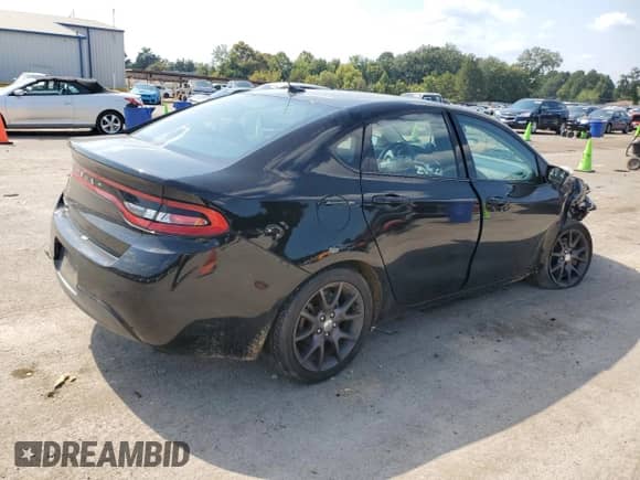 2016 Dodge Dart SE with VIN 1C3CDFAA6GD533845, listed as a Copart auction lot 80210765 with 180,202 mi miles and Salvage title. Bid and sale history available at DreamBid. Image 3.