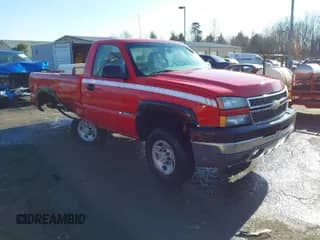 2005 Chevrolet Silverado 2500HD Work Truck with VIN 1GCHC24U15E336396, listed as a IAAI auction lot 41334387 with 196,645 mi miles and . Bid and sale history available at DreamBid. Image 1.