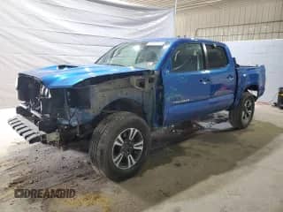 2016 Toyota Tacoma SR z VIN 5TFCZ5AN1GX006627, wystawiony jako Copart lot #58051785 z przebiegiem 211 989 mil mil oraz Szkoda całkowita • Salvage title. Historia ofert i sprzedaży dostępna na DreamBid. Obrazek 1.